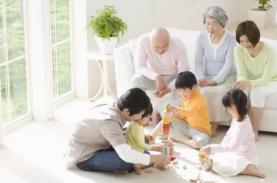 和諧家庭父母與孩子如何相處這麼溝通足以毀掉一個孩子