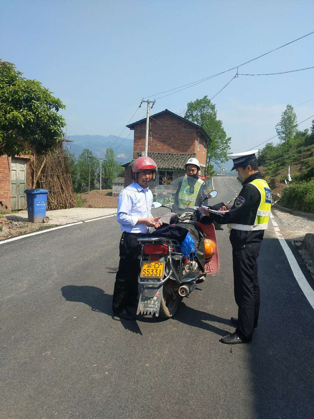 武隆凤来乡高速路口图片