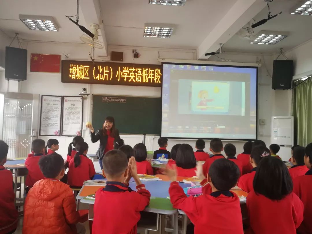 正果中心小学图片