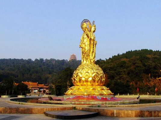 遂寧靈泉寺:隱秘的靈泉,神秘的陰陽墳,最大的觀音神像