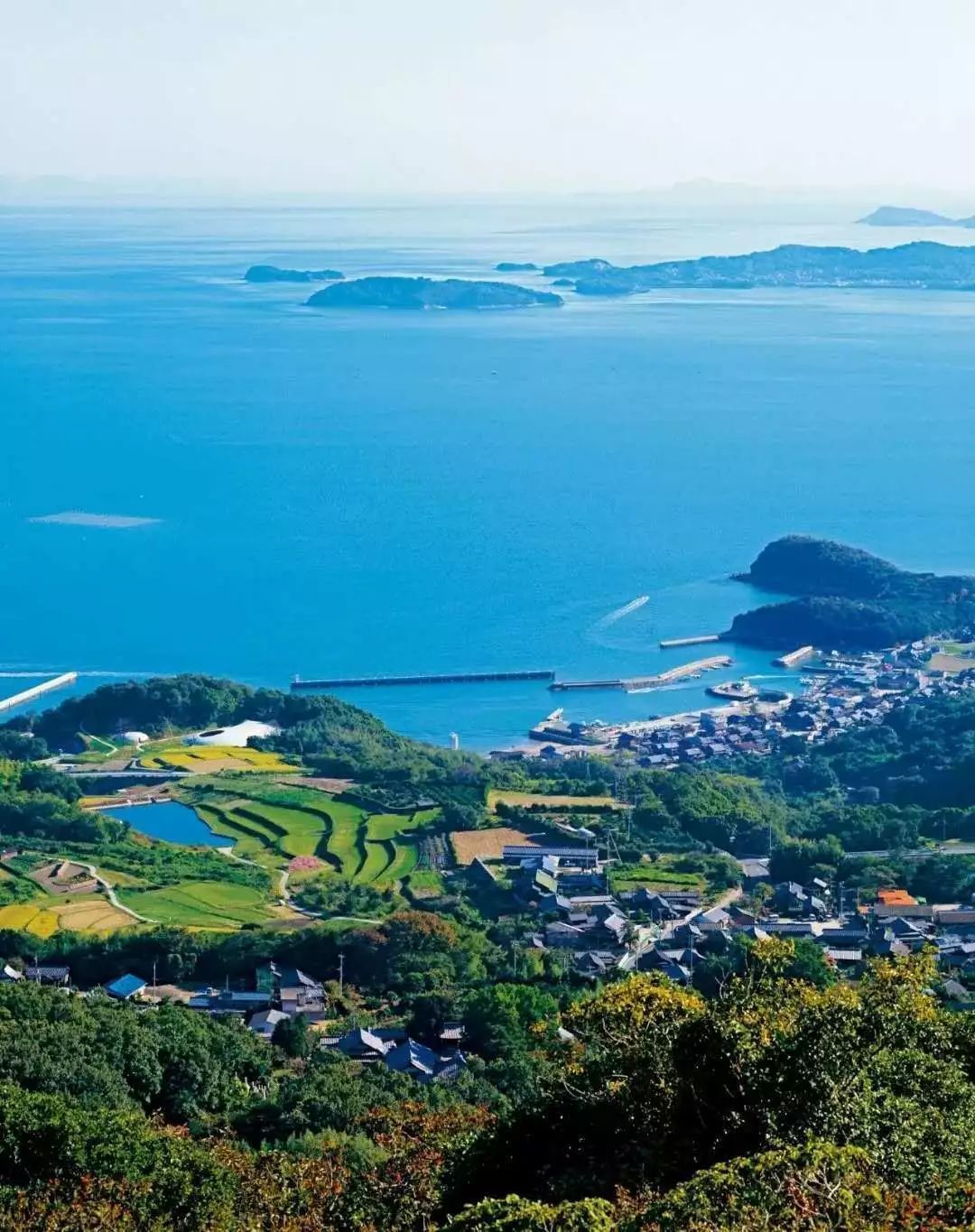 也是通过这本书,才真正认识了解濑户内海这片神奇的