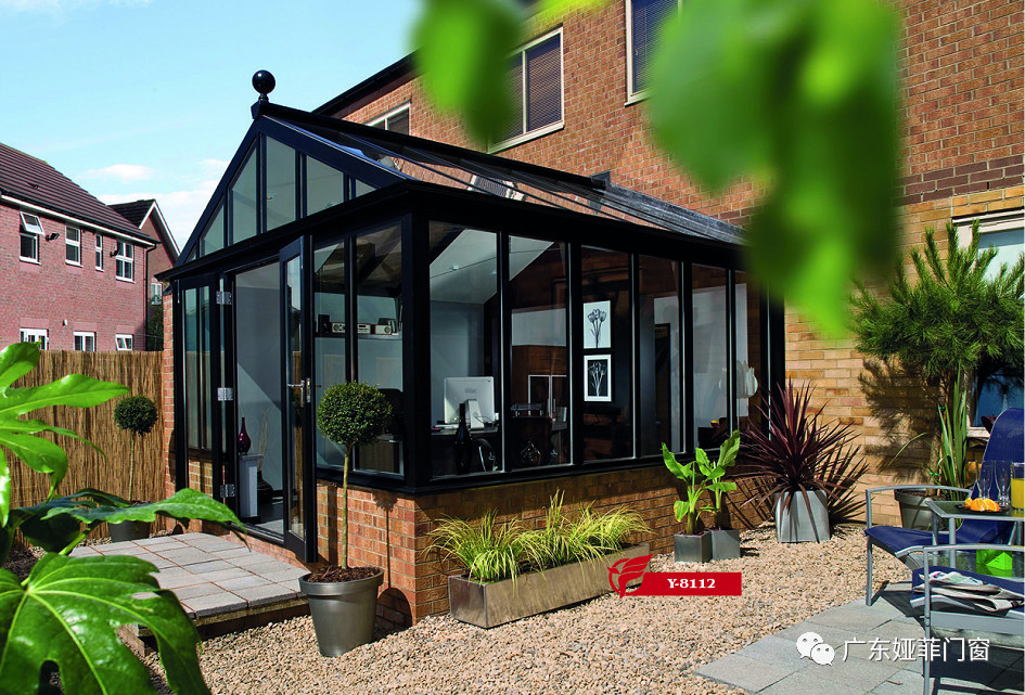 娅菲门窗嘿你的桃花运在这呢