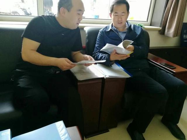 中山东路街道党工委书记张俊秀督查扫黑除恶专项斗争工作