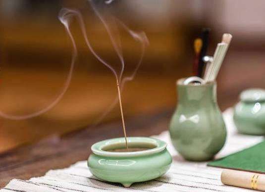 公益香学课闻香服气也带你感悟天地