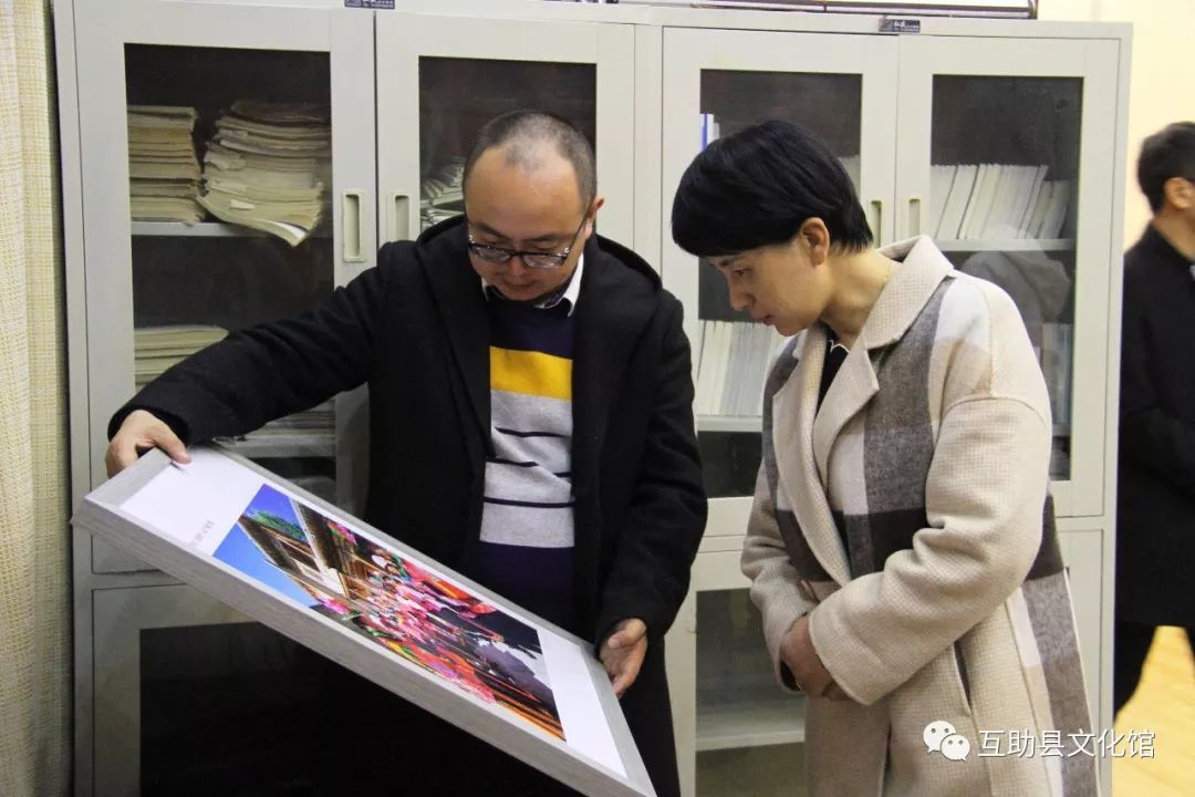 果洛州玛沁县副县长彭春华一行考察我县文化馆管理运营情况