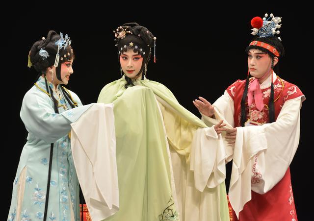 2019年浙江昆剧团518传承演出季开启六小龄童助阵主持