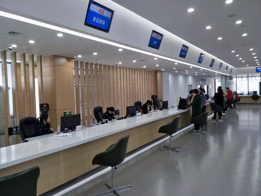 营口市民服务中心正式启用现场实拍