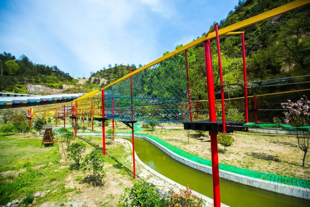 群鹰户外4月14日周日青田乐园亲子一日游报名帖