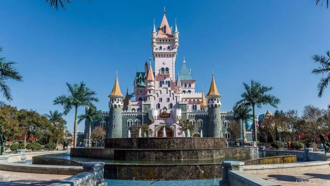 【郑州方特欢乐世界】郑州方特欢乐世界是一个以高科技为主要表现形式