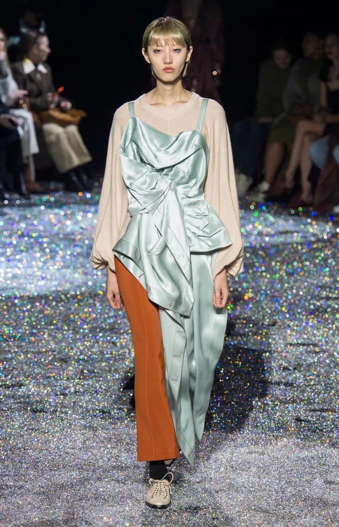 面料趋势丝绸触手可及的温柔