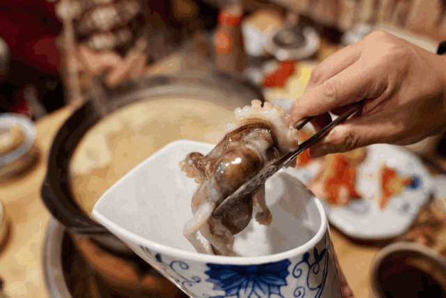 颠覆你饮食三观的十大活食活吃章鱼上榜够胆再进来看