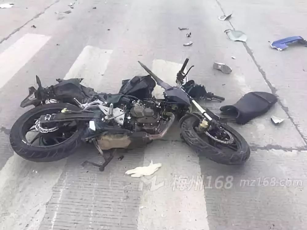 痛心!梅州一学生车祸身亡!生前:再也不骑摩托车.