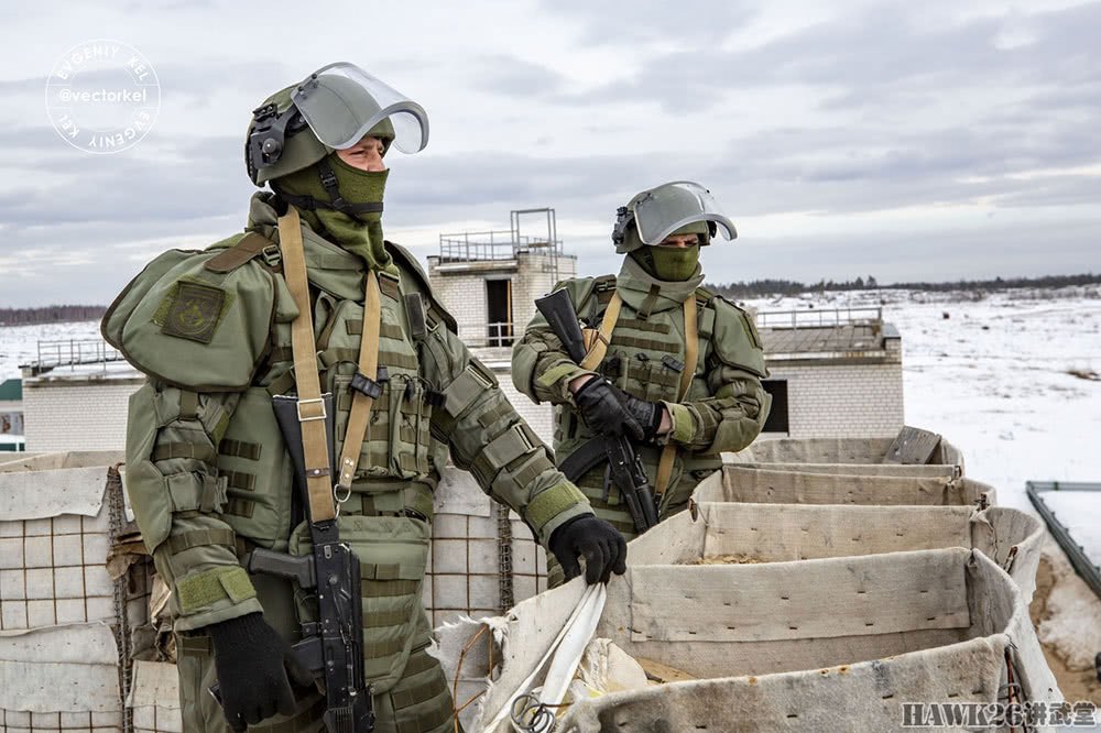 配备水冷护甲的战斗工兵 俄军在叙利亚战场上获得的经验