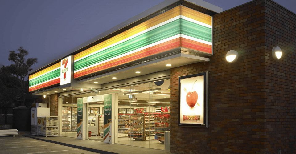 "好炖"等现场制作的商品;大力开发点心,饮料等集团自主品牌"seven