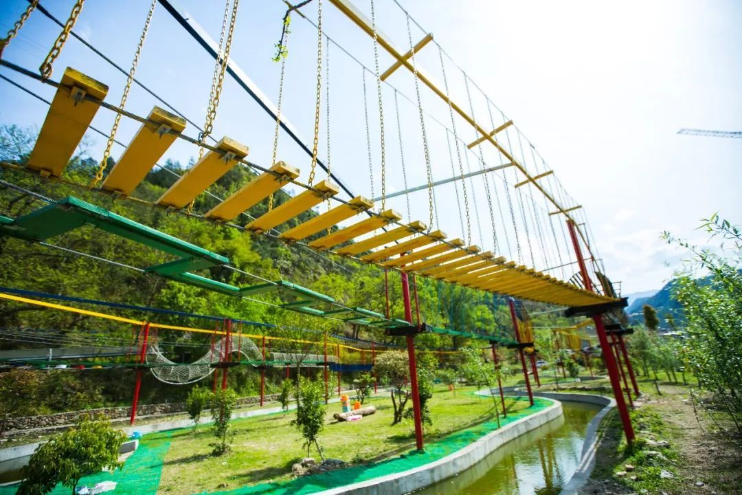 群鹰户外4月14日周日青田乐园亲子一日游报名帖