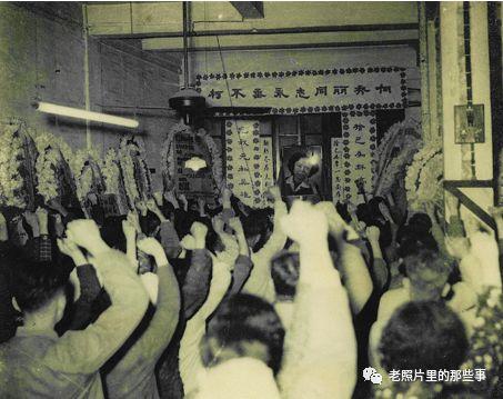 党的好女儿：向秀丽_爆炸