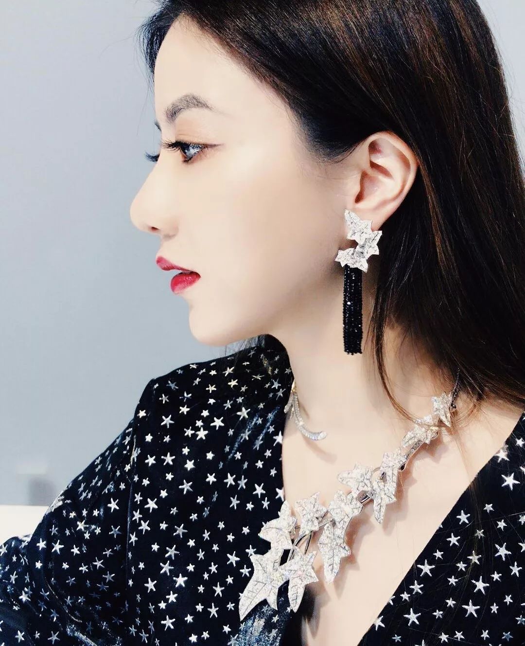 打开她的珠宝盒,就像打开一个新世界_潘丹青