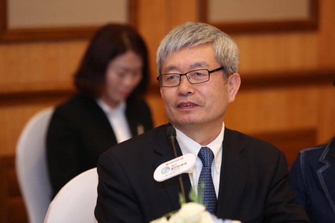 董酒蔡友平践行儒家思想推进人类命运共同体