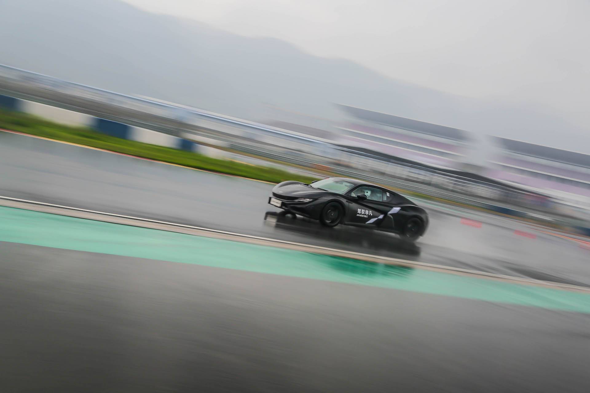 驾趣,本该如此 新出行赛道试驾前途k50