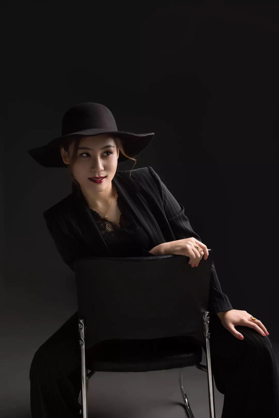 人物行业销售女神史丽娟帮助美业万千同行实现业绩倍增