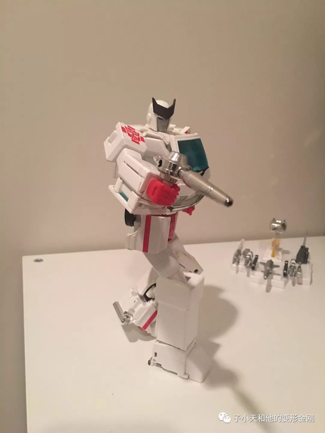 评玩具子小天瞬鸥测评变形金刚mp30救护车是时候回顾一下之前出过的高