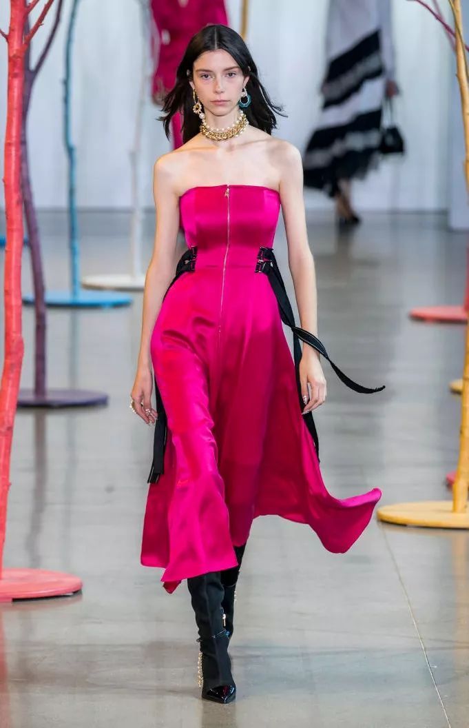 面料趋势丝绸触手可及的温柔