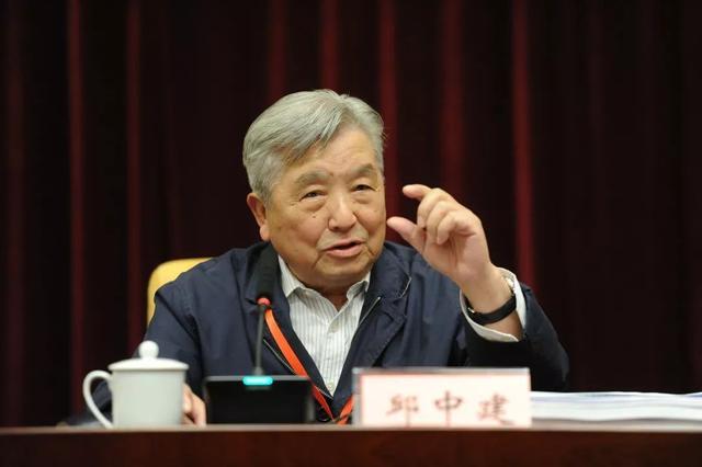 院士专家齐聚塔里木参加中国石油塔里木石油会战30周年技术论坛