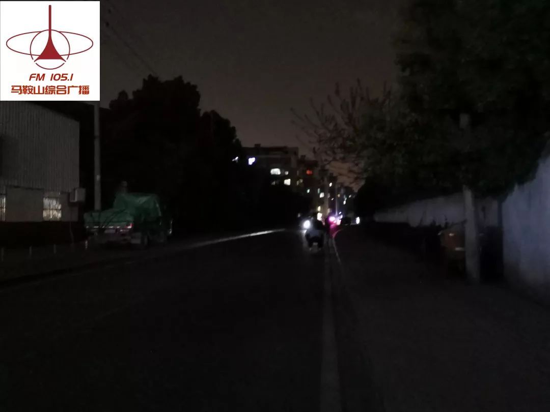 谁来点亮这条黑暗之路?
