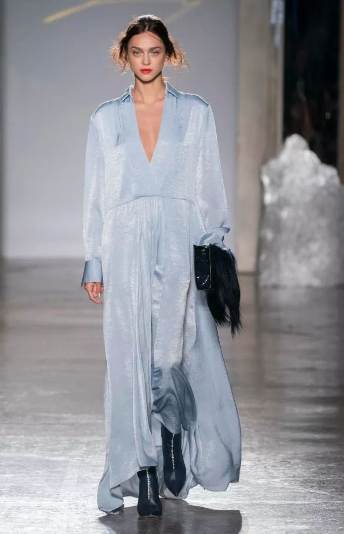 面料趋势 | 丝绸 触手可及的温柔