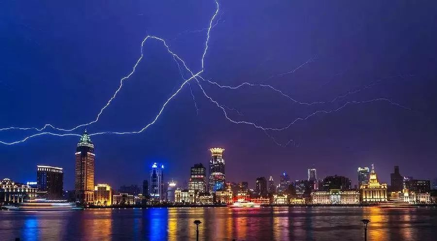 注意910級雷雨大風馬上到