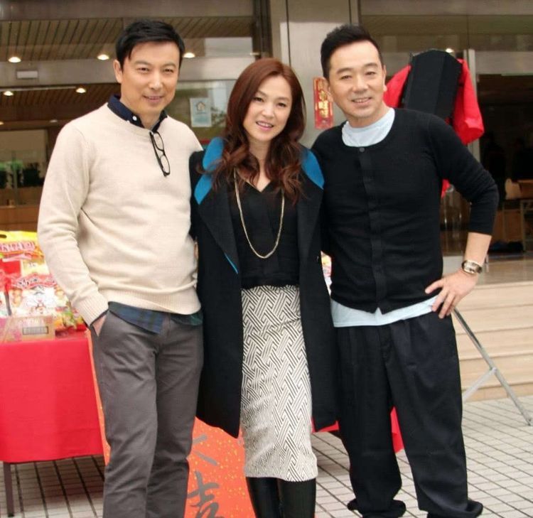 张晨光低调结婚20年,妻子原来是她,如今一家四口幸福圆满