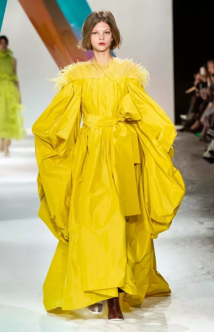 面料趋势 | 丝绸 触手可及的温柔