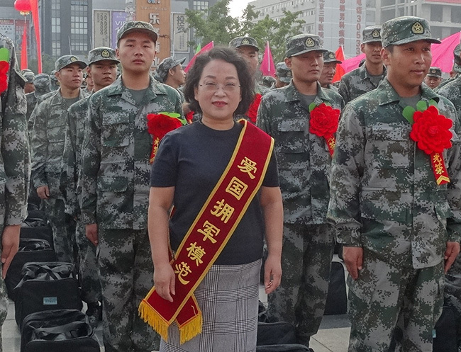 曾涌现出八路军母亲李才清,全国拥军模范刘金鱼等先进典型