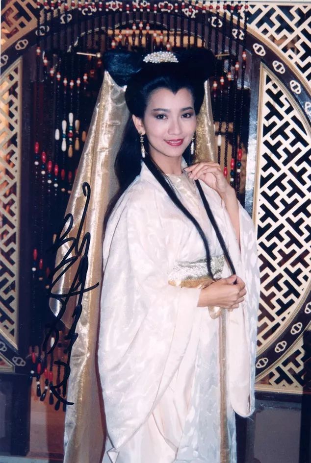 不好意思,鞠婧祎版《新白娘子》零分_白素贞