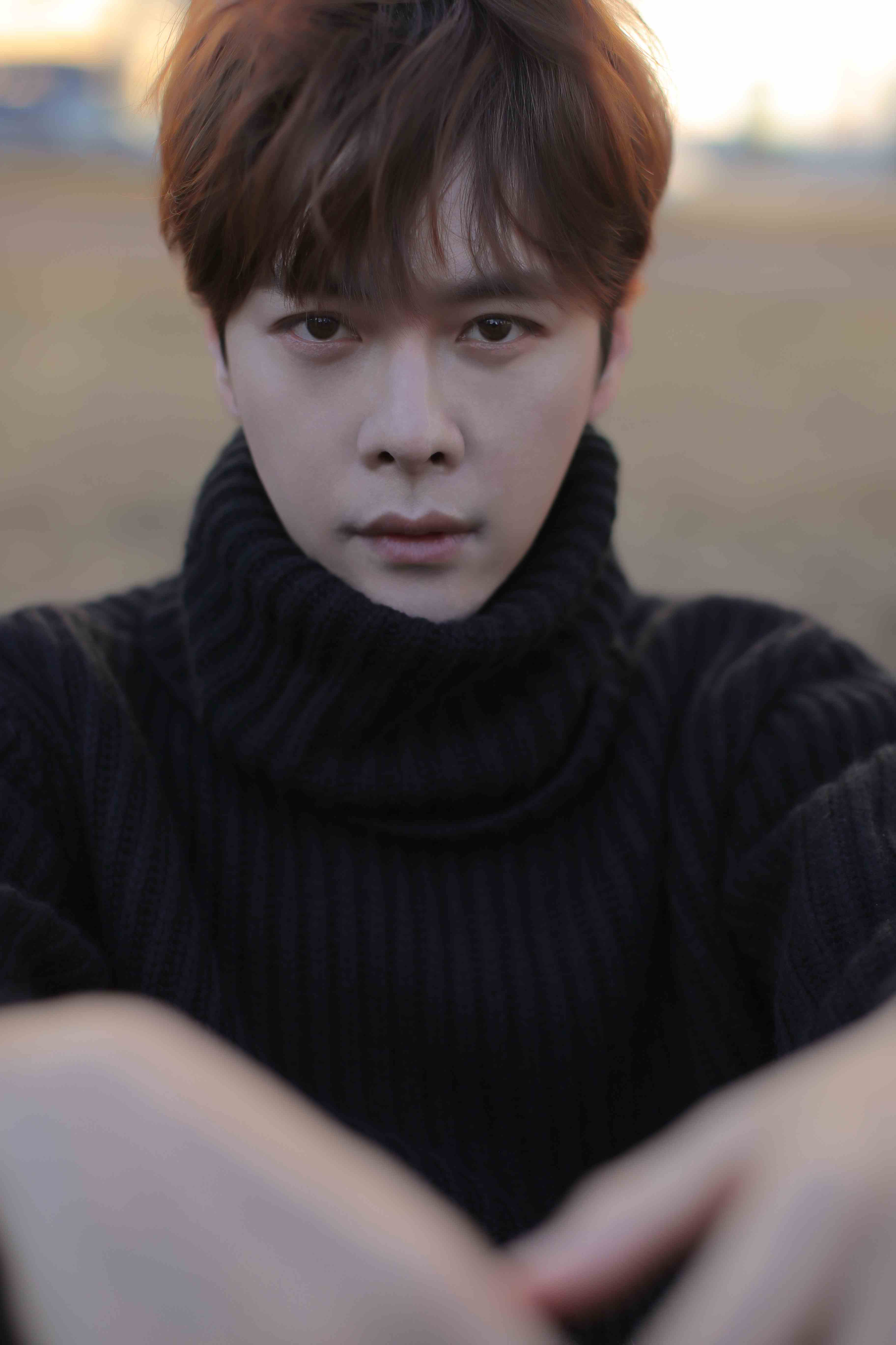 徐海乔芬兰写真曝光 简约大气质感十足_照片