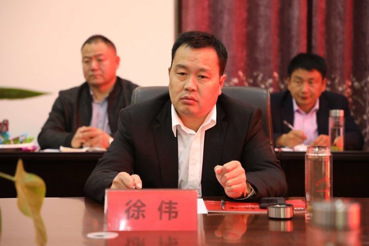 驻马店市工信局携食品工业协会领导深入河南正花食品集团等六家企业