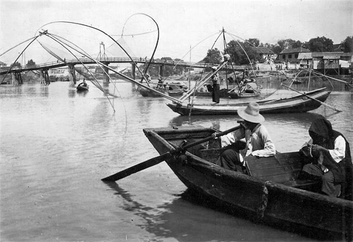 民国时的江西,浪里白条称霸的浔阳江渔船依旧繁忙