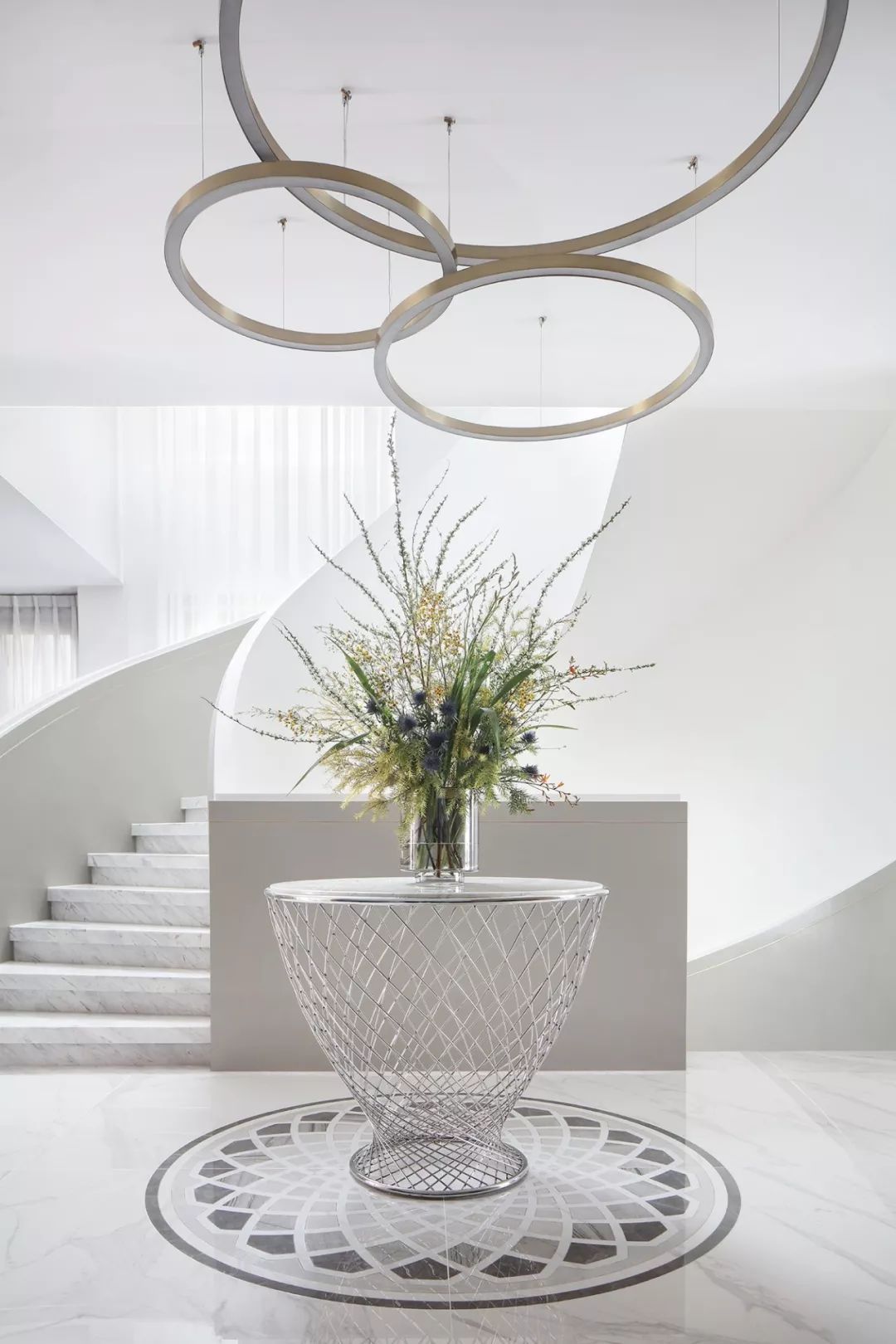 700平别墅设计,简约纯白一样有bigger_生活空间