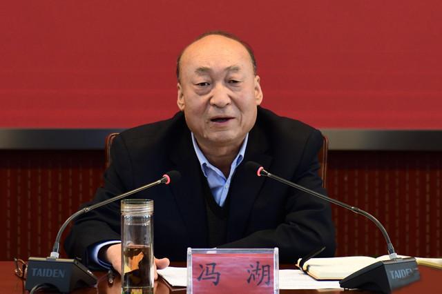 学报》主编罗梁波,编辑部负责人刘晖霞分别介绍了办刊情况及学报发展