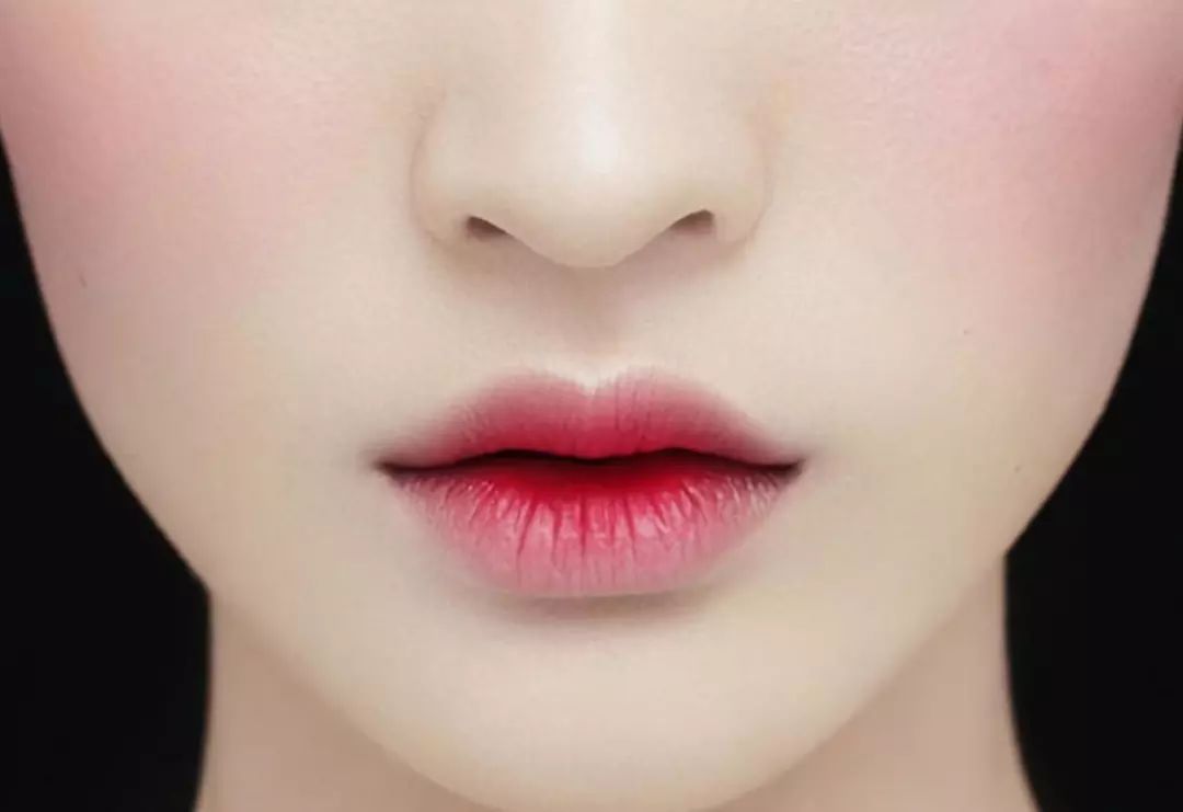 口红这样涂,让你分分钟美上天!