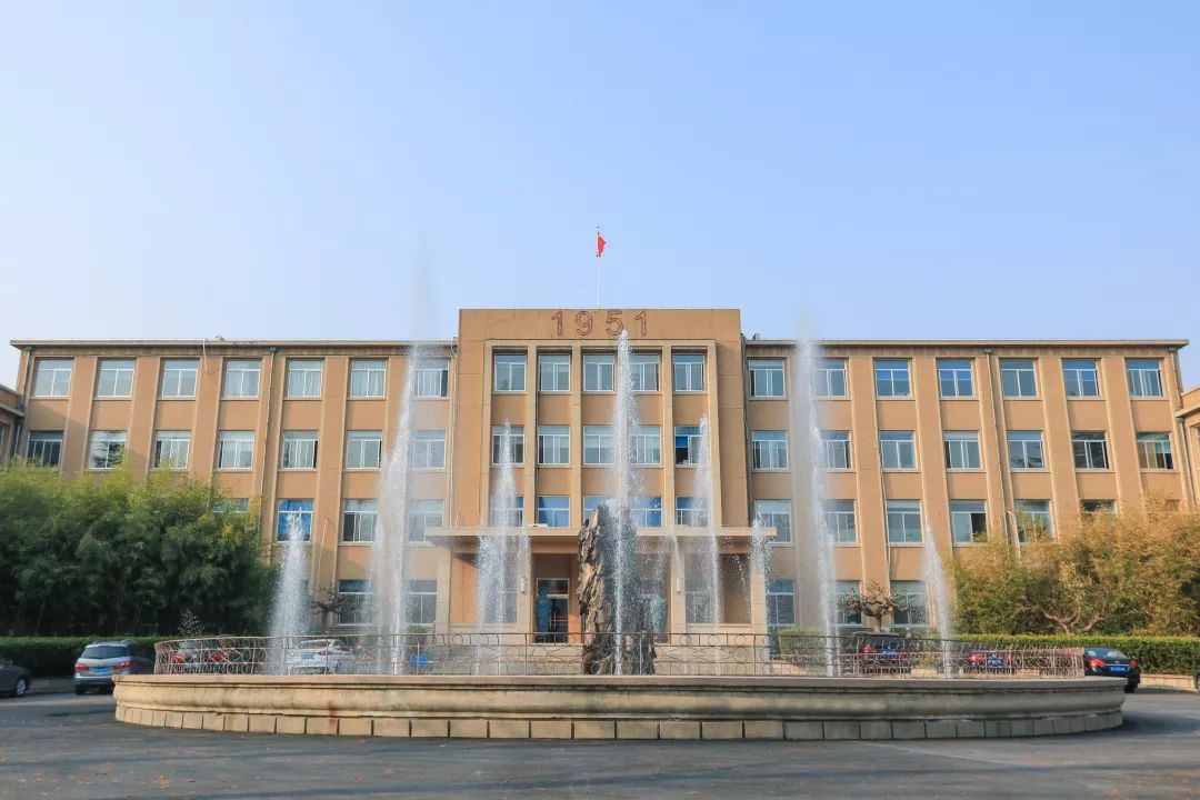 海都学院 全景图片