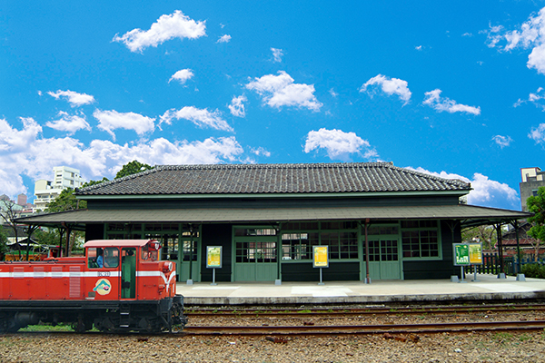 4公頃的嘉義公園與樹木園,五柳園休閒農場,好乾淨的水,空氣與草地,讓