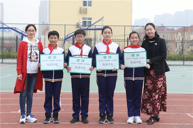 第534期青岛市李沧区实验小学2019年知礼明德笃行致远毕业课程军训篇