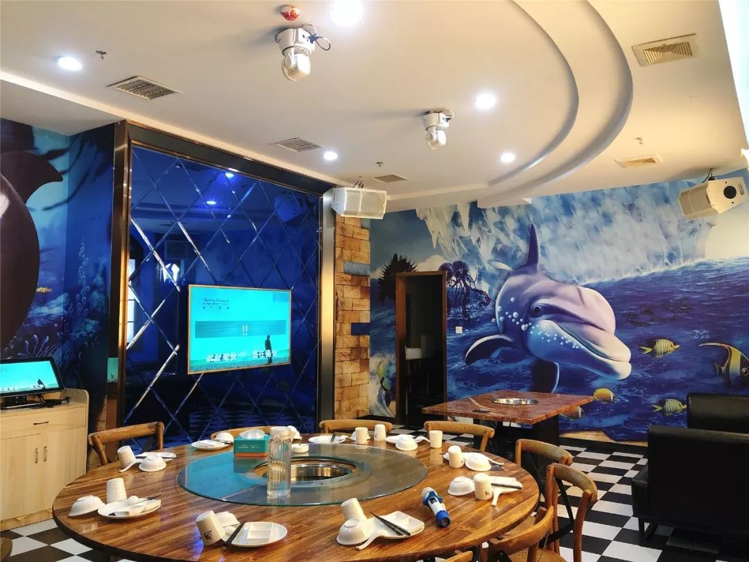 乌鲁木齐深海一号餐厅图片