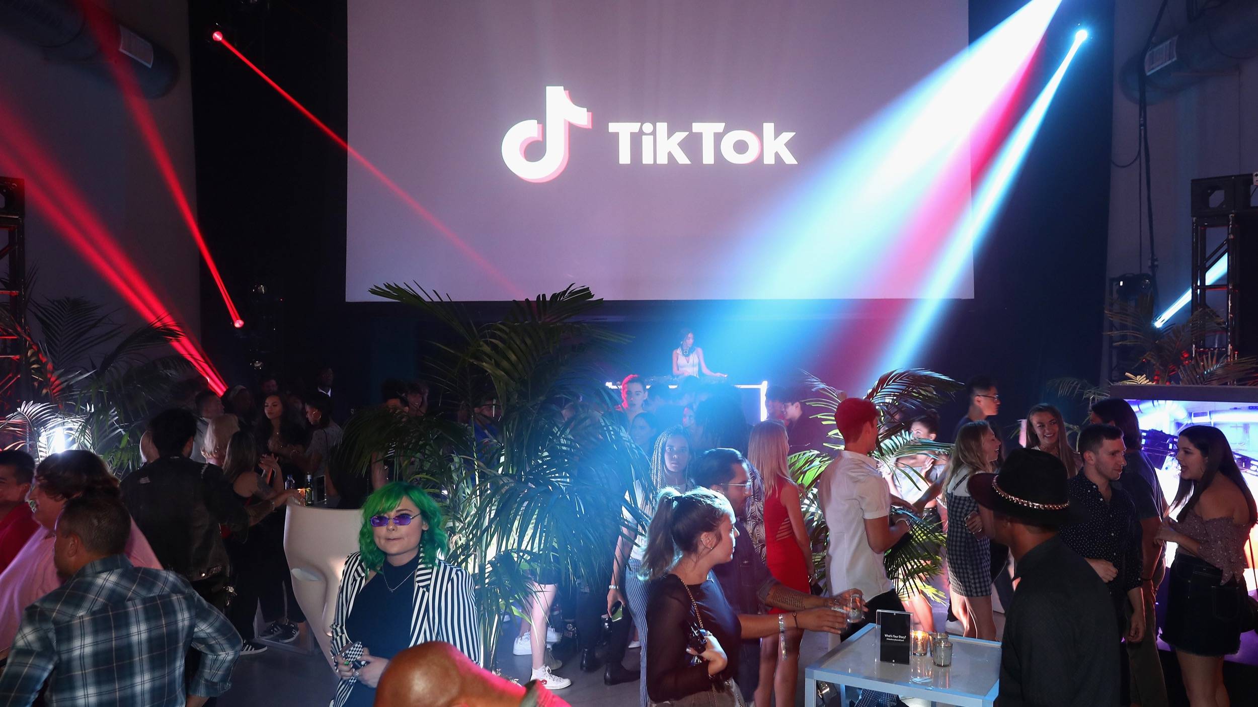 海外版TikTok下载安卓，TikTok下载苹果破解版安装包——抢先体验热门视频