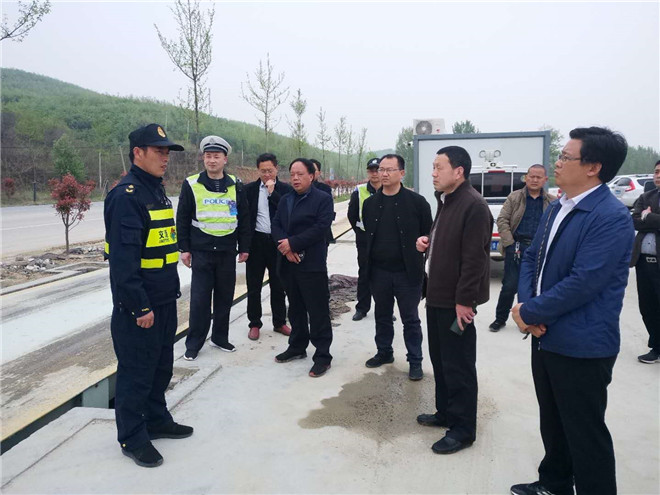 方城县: 方城县严厉打击非法采矿保护绿水青山