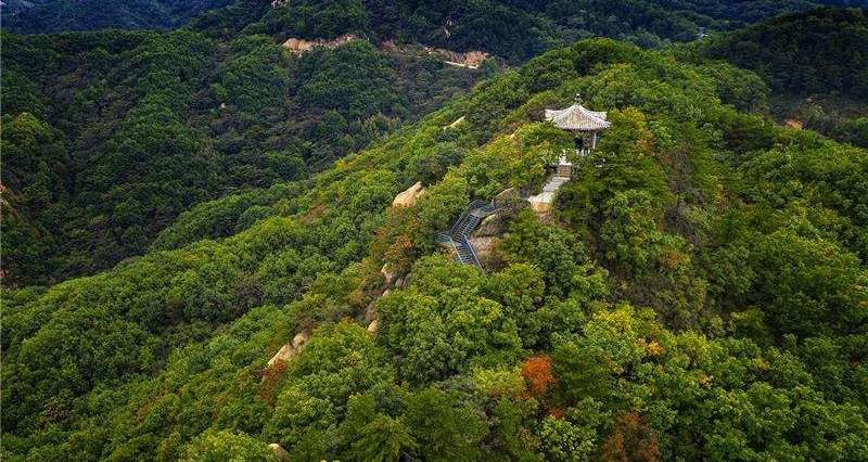 河北的第十五个国家森林公园的它被称为北方小黄山