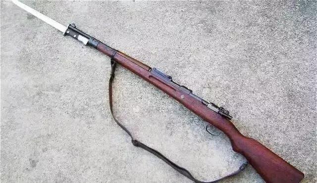 巩县兵工厂生产的中正式步枪从巩式手榴弹到中正式步枪从花