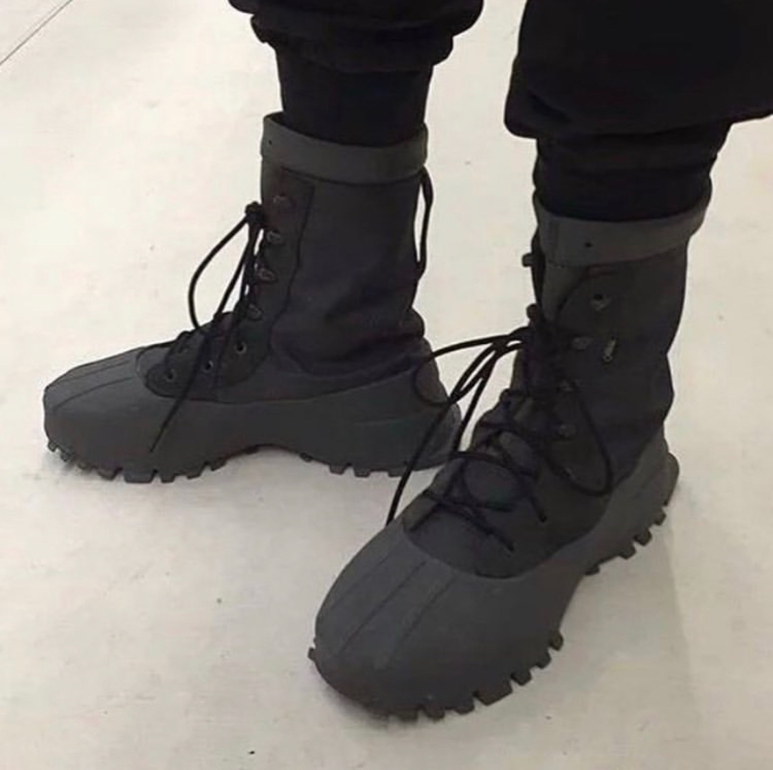 yeezy1050图片