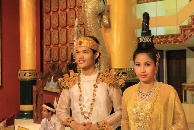 缅甸王室照片图片
